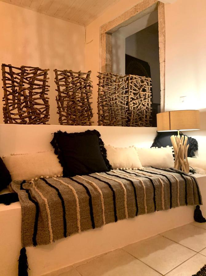 Villa Aspros - Traditionell, Ruhig Und Strandnah Liapades Bagian luar foto