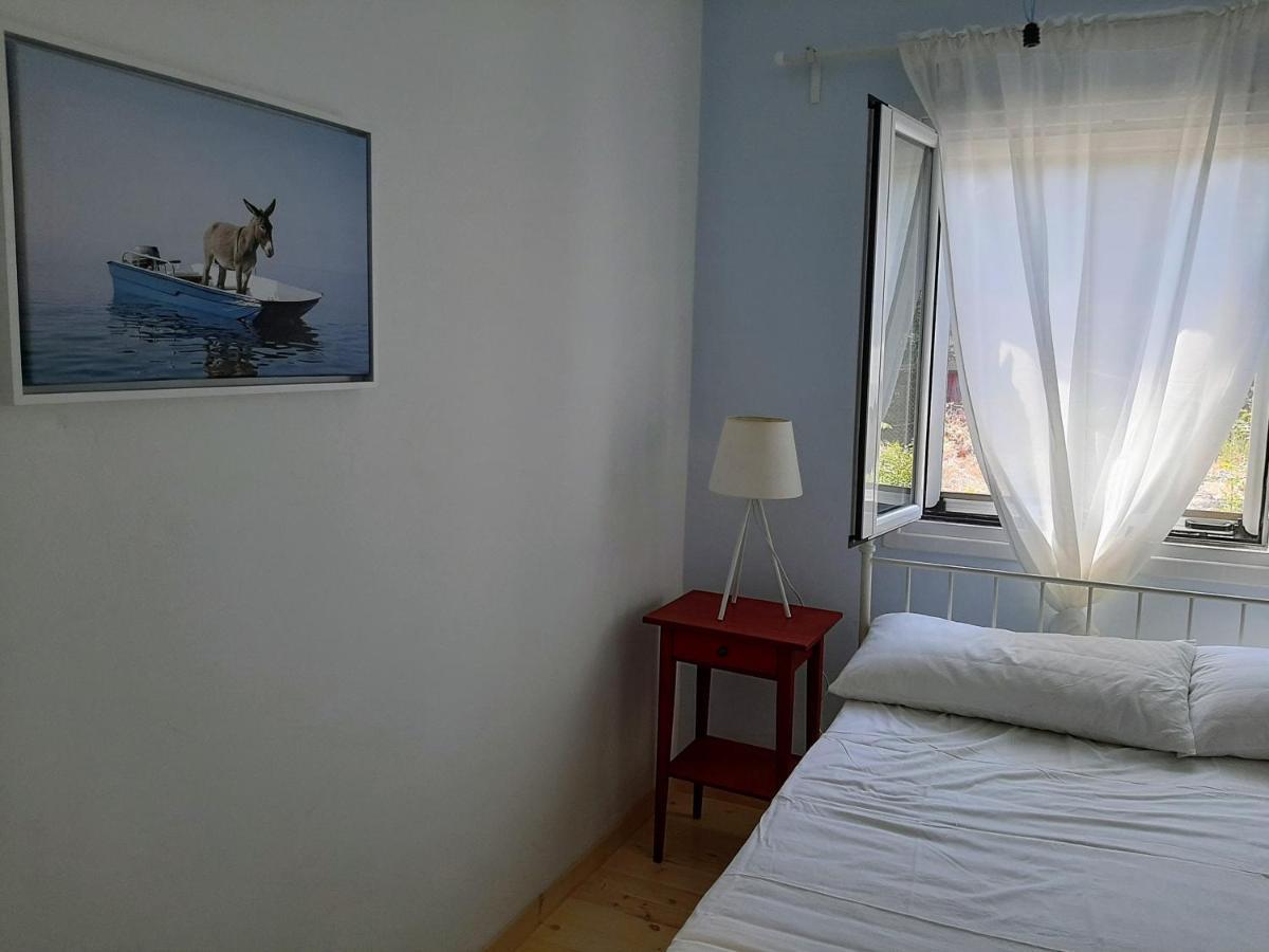 Villa Aspros - Traditionell, Ruhig Und Strandnah Liapades Bagian luar foto